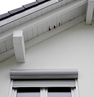 Dach-Check von der Untersicht des Dachs